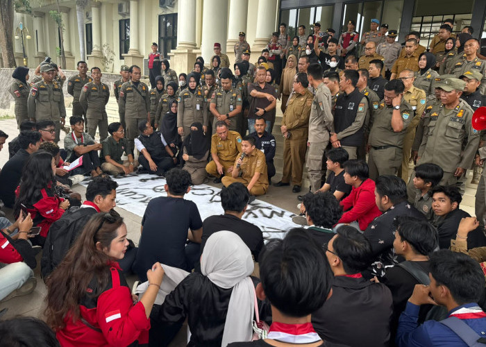 GMNI Cabang Ogan Ilir : Tindak Tegas  Dapur MBG Tidak Standar, Demo di Kantor Bupati