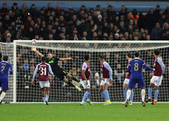 Piala FA: Chelsea Gunduli Aston Villa 3-1
