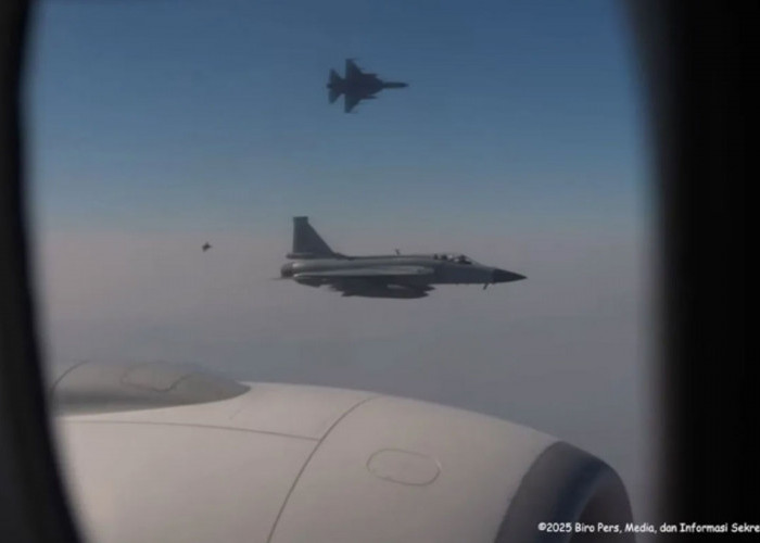 Tiba di Wilayah Udara Pakistan, Pesawat Kepresidenan Prabowo Dikawal 6 Jet Tempur 