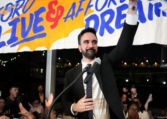 Terpilih Jadi Wali Kota Muslim Pertama di New York, ini Profil Zohran Mamdani