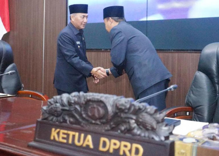 Pj. Bupati-DPRD Muba  Bahas 3 Raperda 