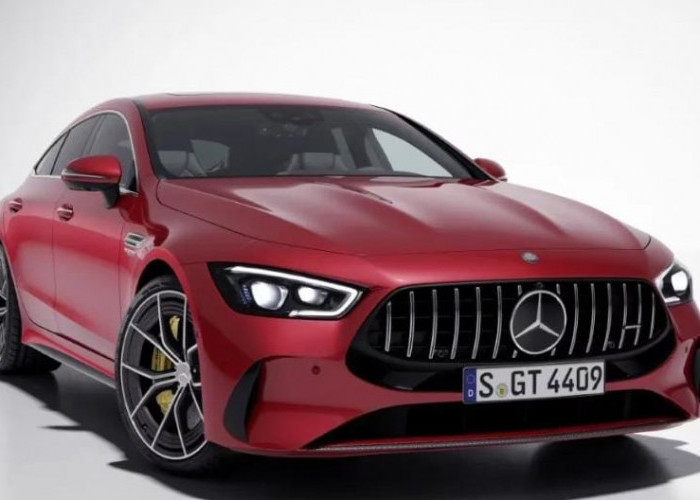 Mercedes-AMG GT 63 SE Siap Mengaspal, Performance Makin Gahar!