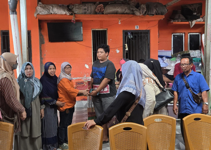 Jelang Ramadan, Alumni SMPN 19 Palembang Anjangsana ke Panti Asuhan