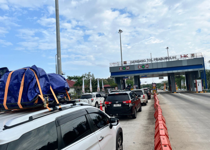 188.975 Kendaraan Pemudik Lebaran 2026 Melintas di Tol Tran Sumatera