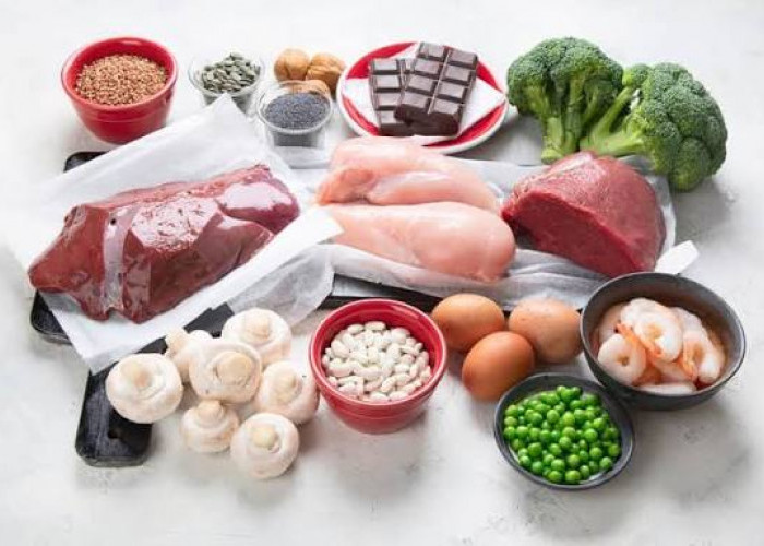 Konsumsi 8 Makanan Penambah Darah Ini untuk Mengatasi Anemia