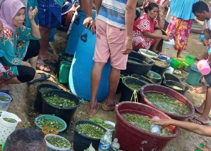 Warga Muratara Lakukan Tradisi Bekasai untuk Menyambut Ramadhan