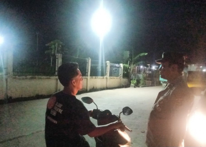 Bulan Suci Ramadhan, Polsek Pemulutan Ogan Ilir Intensifkan Patroli Wilayah pada Malam Hari