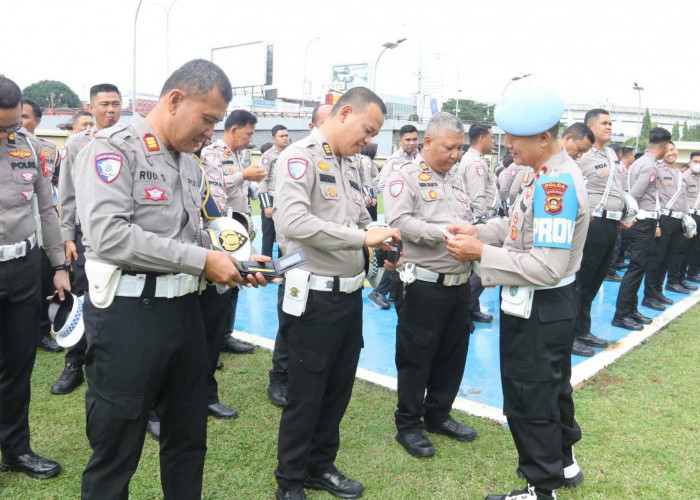 Cegah Perilaku Menyimpang, Kombes Ferry Handoko Berikan Wejangan Personel Lalin Polda Sumsel