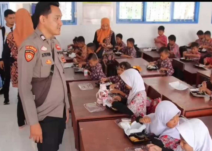 Ujicoba Makan Bergizi Gratis di OKI Telah Menyasar 16 Sekolah