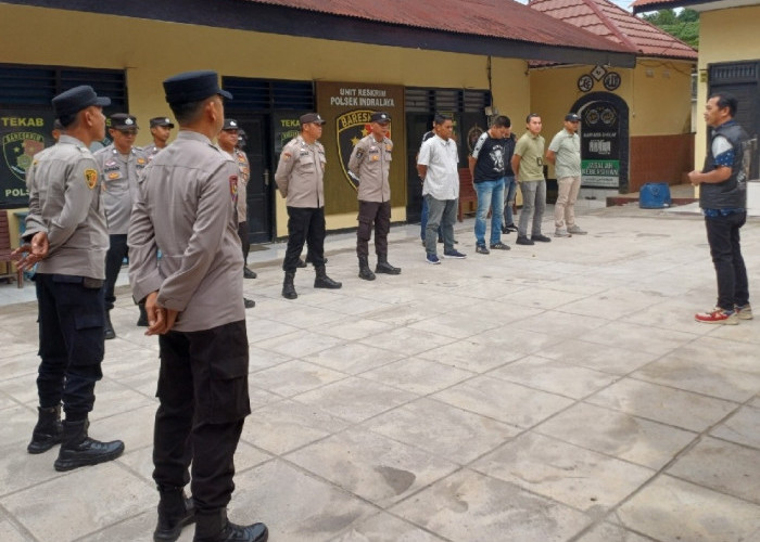 Polsek Indralaya  Pastikan Keamanan Wilayah Tetap Kondusif Hari Libur