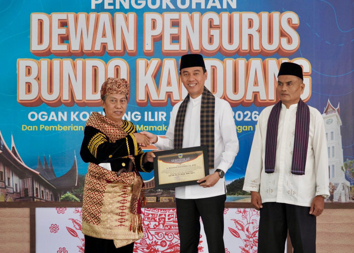 Bupati OKI Dapat Gelar Kehormatan Minang, ini Namanya
