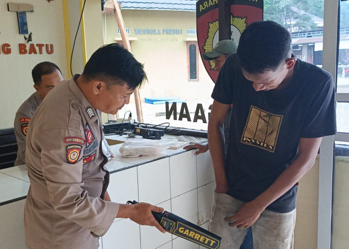 Polsek Tanjung Batu Gunakan Metal Detektor,  Keluarga Akan Besuk di Ruang Sel