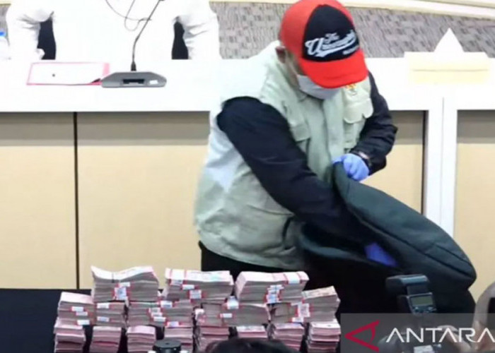 Barang Bukti OTT KPK Terhadap Ketua-Waka PN Depok Mencapai Rp850 Juta