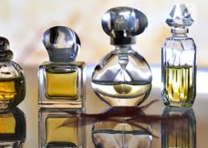 Tahan Wangi dari Akad Sampai After Party: 5 Parfum Elegan yang Wajib Dipakai di Hari Pernikahan