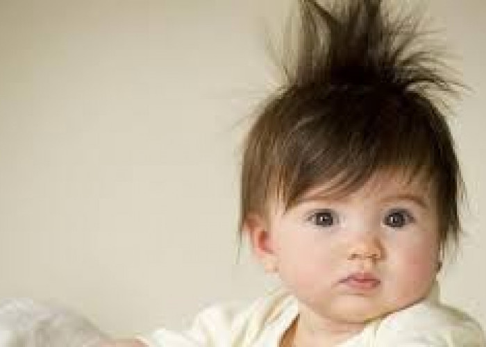 3 Tips Menebalkan Rambut Anak yang Tipis dengan Bahan Alami