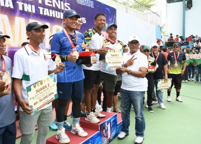 Danrem 044/Gapo Menutup Kejurnas Tenis Lapangan Piala Panglima TNI