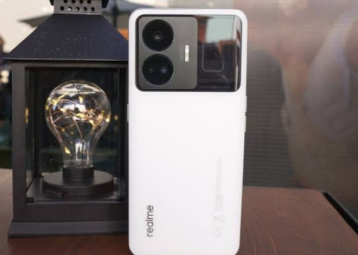 Realme GT3 Smartphone Flagship yang Dibekali Layar AMOLED dengan RAM Besar, Segini Harganya 