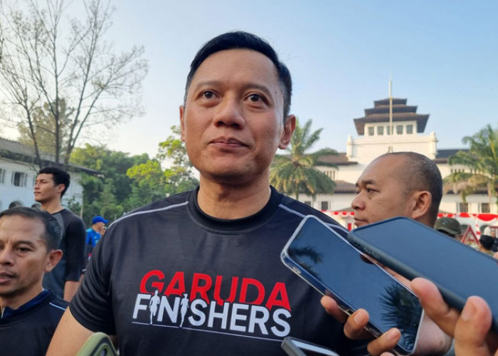 Kunjungi Bandung, AHY Kampanye Lari Pagi