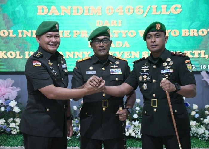 Danrem 044/Gapo Pimpin Sertijab Komandan Kodim 0406/Lubuk Linggau