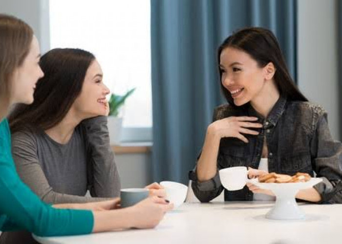 Inilah 3 Kalimat yang Tanpa Disadari Bisa Tunjukkan Rasa Iri Hati, Kamu Pernah Mendengarnya?