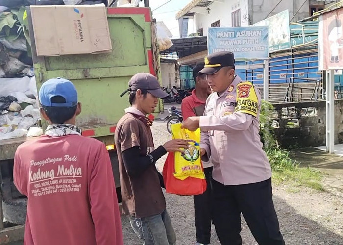 Polsek Indralaya  Laksanakan  Cooling Sistem, Sambil Membagikan Sembako