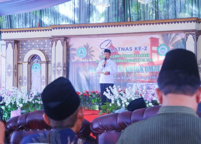 Pesantren Benteng Moral Bangsa 
