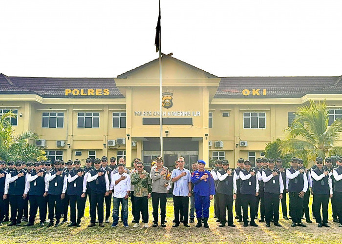 Apel Penyerahan Personil Pamwal Calon Bupati dan Wakil Bupati OKI di Mapolres OKI