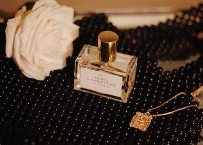 Simak! Inilah Tips Parfum Awet Seharian Saat Liburan