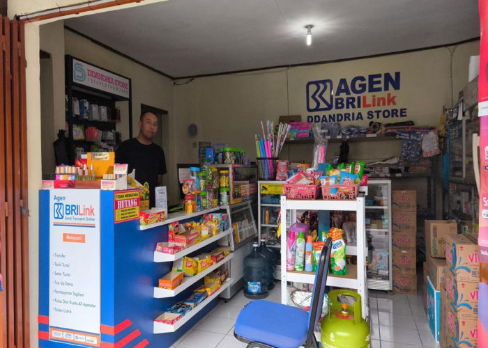 Lulus Kuliah, Dede Andria Jadi Agen BRILink di Kuningan, ini Hasilnya