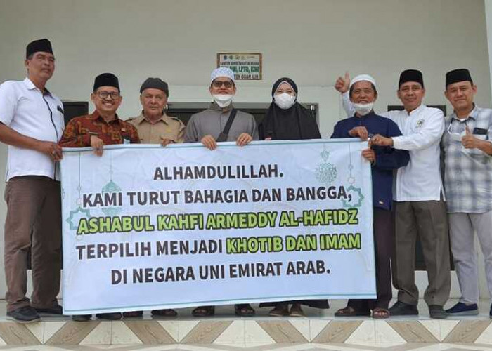Patut Bangga, Alumni Ponpes Al-Ittifaqiah Indralaya Ogan Ilir Jadi Imam di Masjid Dubai UEA