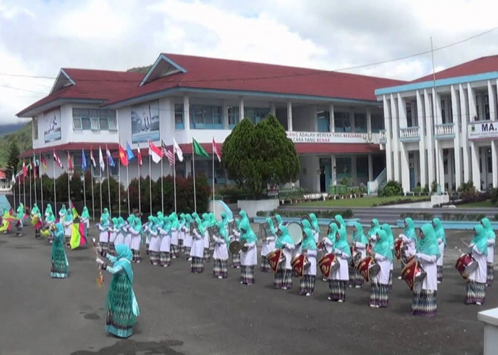 Minangkabau Negeri Seribu Surau, Berikut 5 Lembaga Pendidikan Islam Cocok Untuk Usia Pelajar di Sumatera Barat