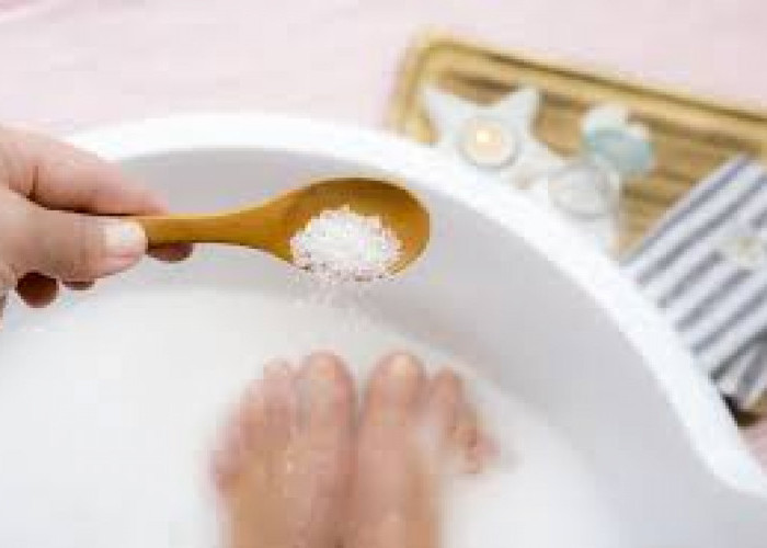 Simak! Ternyata Garam Tak Hanya Sekedar Bumbu Dapur, Melainkan Menyimpan Berbagai Manfaat untuk Kesehatan Kaki