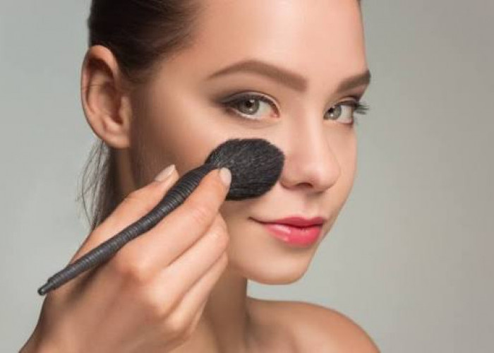 Inilah Rahasia Make Up Ringan Bikin Muka Tetap Glowing