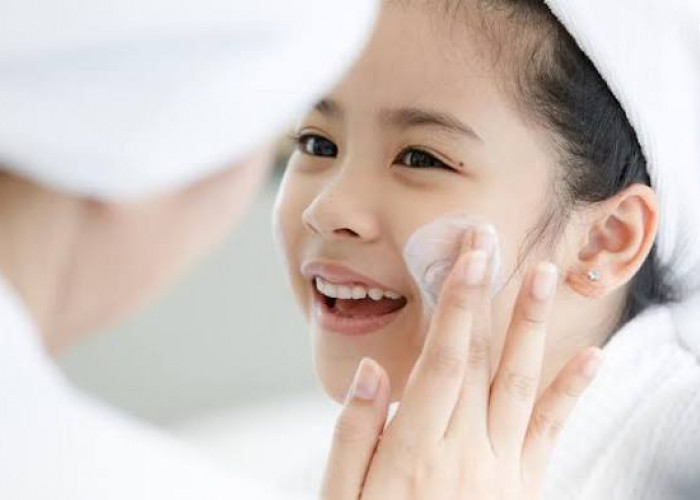 Inilah 6 Cara Memilih Skincare Aman untuk Anak SMA