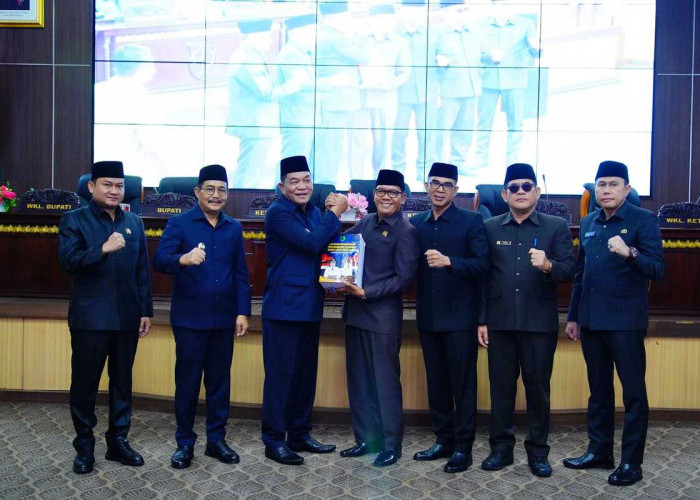 Sampaikan LKPJ 2025, Bupati Muba Pamer Prestasi