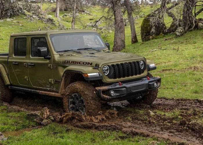Jeep Gladiator 2025: Tampilan Gagah dan Performa Mesin Siap Tempur