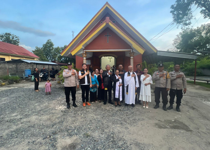 Polres Ogan Ilir Lakukan Pengamanan Ibadah Jumat Agung di Gereja POUK Cinta Manis