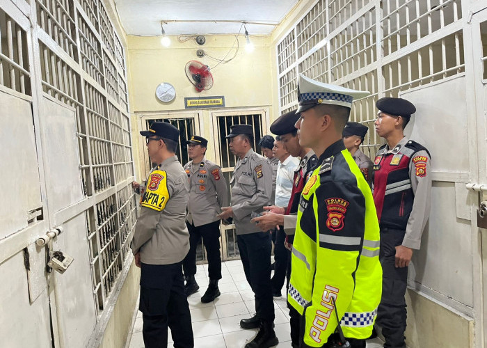 Intelkam Polres Ogan Ilir Lakukan Konsolidasi Piket dan Cek Tahanan