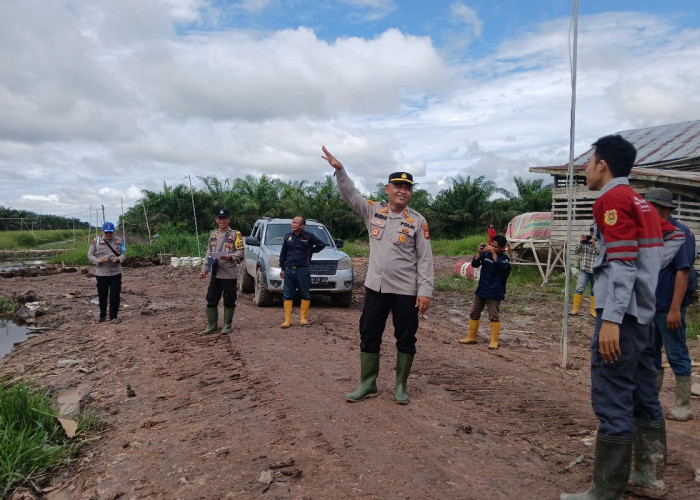 Pastikan Pencegahan Karhutla, Kapolsek Tulung Selapan Sambangi PT Samora