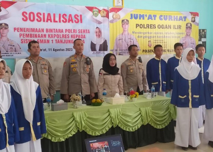 Polres Ogan Ilir Gelar Jumat Curhat di SMAN 1 Tanjung Raja