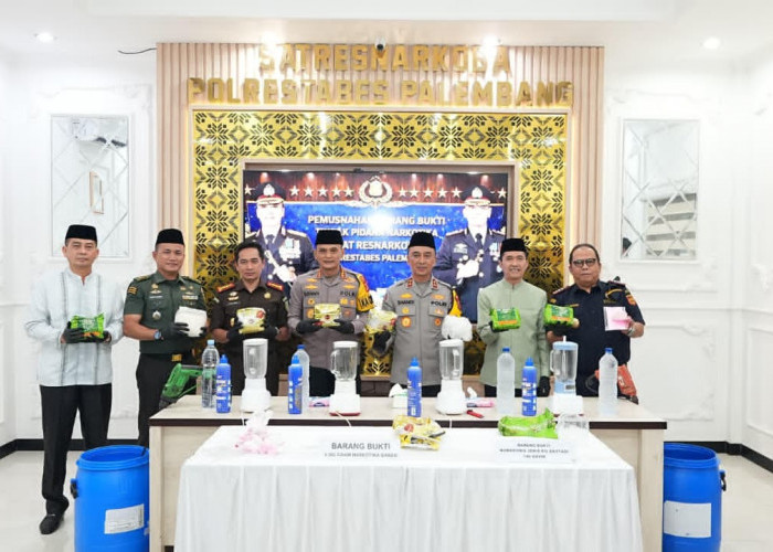 Perang Total Narkoba, Polda Sumsel Musnahkan 8 Kg Sabu dan Bongkar Jaringan Internasional