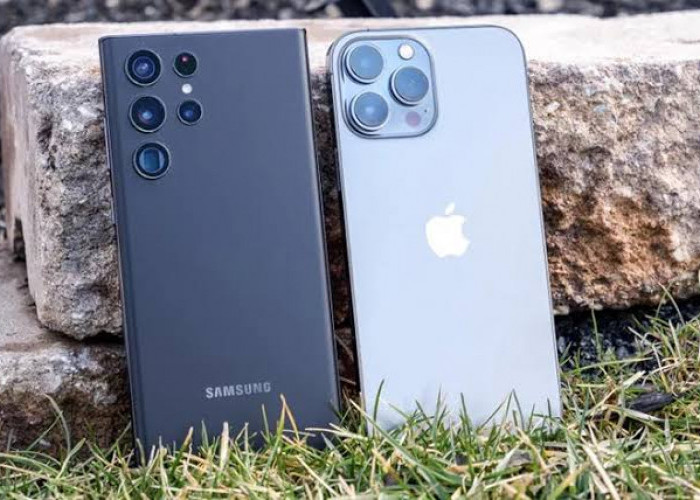 Perbandingan Spesifikasi Samsung Galaxy S22 Ultra dengan iPhone 13 Pro Max, Selisih Rp 500 Ribu Pilih Mana?