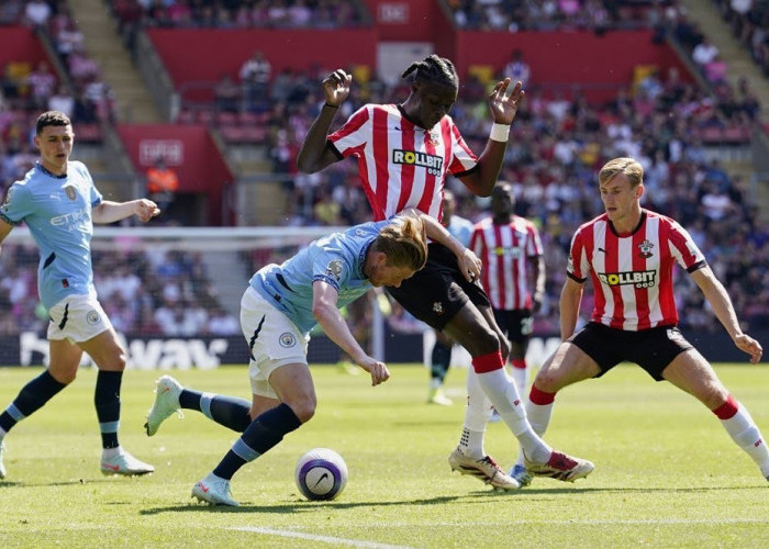 Liga Inggris 2024-2025 - Laga Southampton vs City Berakhir 0-0