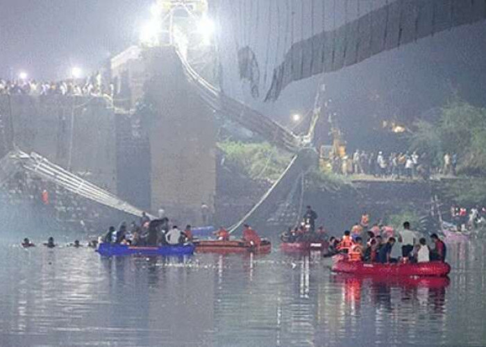 Jembatan Tua di Morbi India Runtuh, 400 Orang Tercebur ke Dalam Sungai, 132 Orang Tewas