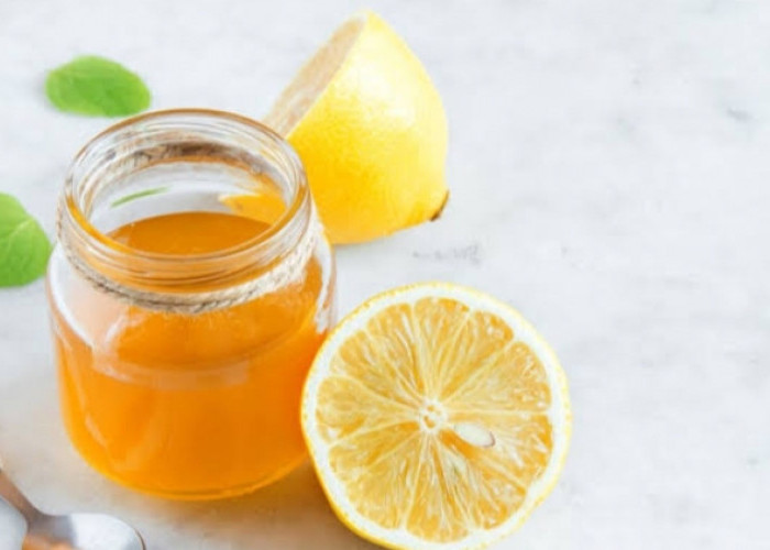 3 Manfaat Minum Air Lemon Campur Madu, Anak Muda Wajib Tahu 