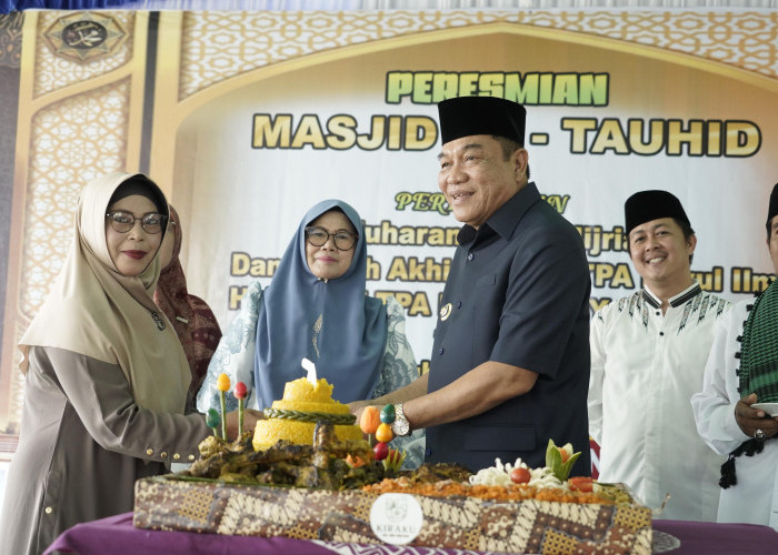 Bupati Muba Resmikan Masjid At-Tauhid dan Peringati 1 Muharram serta Milad ke-16 TPA Nurul Ilmi 