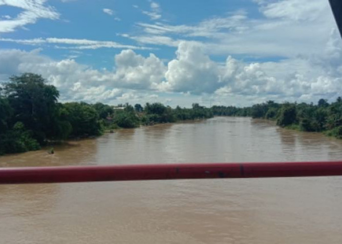 Kiriman Air Sungai Lematang Tiba, Desa Curup Tanah Abang PALI Terdampak Parah