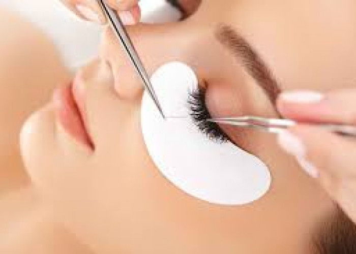 Tips Merawat Eyelash Extension agar Tetap Awet dan Bersih