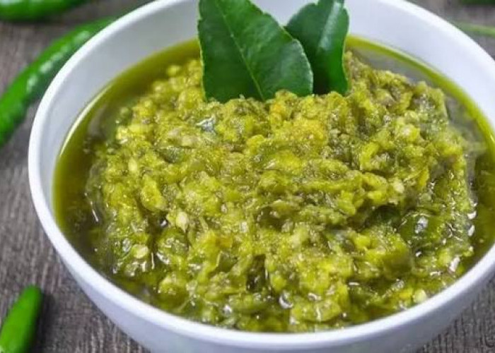 Resep Membuat Sambal Ijo Ala Rumah Makan Padang yang Pedas Gurih Menggugah Selera