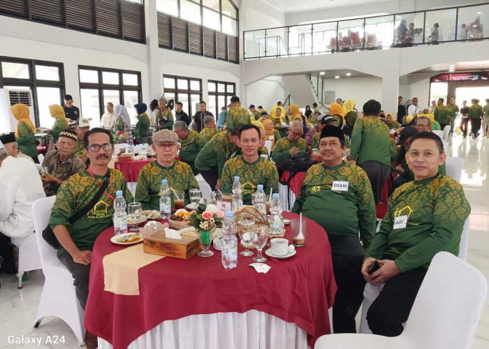 Pangdam II Sriwijaya Hadiri Reuni Akbar Warga Kompleks Korem 044 Gapo